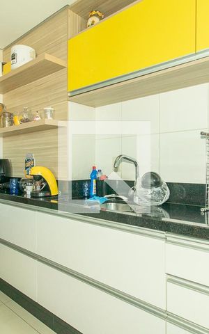 Apartamento à venda com 85m², 2 quartos e 1 vaga Apartamento à venda com 85m², 2 quartos e 1 vagaCozinha