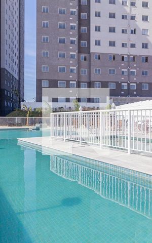Apartamento para alugar com 40m², 2 quartos e sem vagaÁrea comum - Piscina