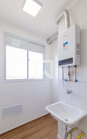 Apartamento para alugar com 40m², 2 quartos e sem vagaCozinha e área de serviço