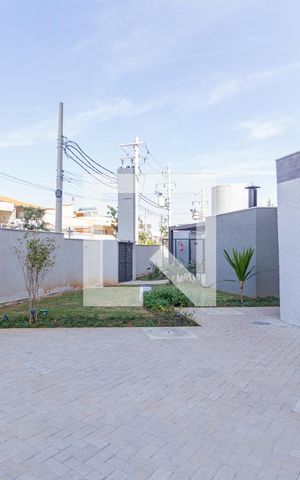 Apartamento para alugar com 40m², 2 quartos e sem vagaÁrea comum 