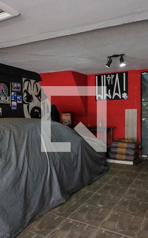 Casa à venda com 175m², 2 quartos e 3 vagasGaragem