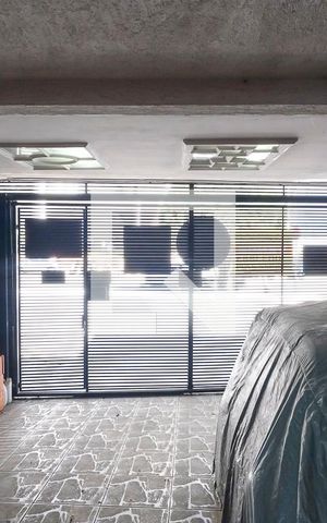 Casa à venda com 175m², 2 quartos e 3 vagasGaragem