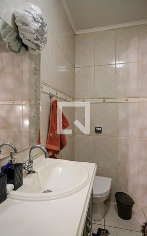 Casa à venda com 175m², 2 quartos e 3 vagasBanheiro casa 2