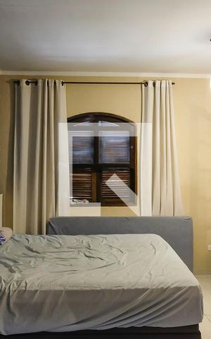 Casa à venda com 175m², 2 quartos e 3 vagasSuíte casa 2