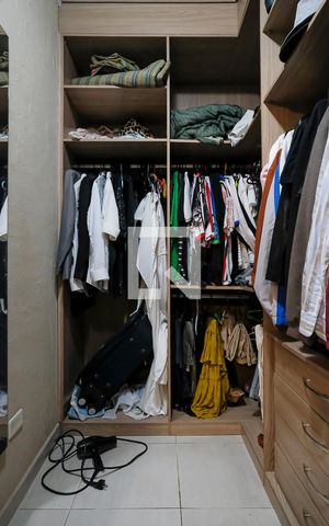 Casa à venda com 175m², 2 quartos e 3 vagasCloset