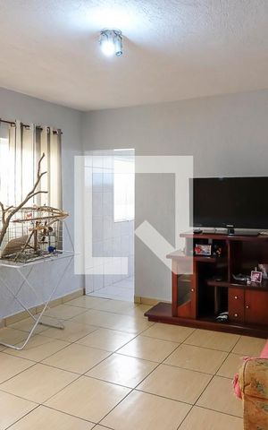 Casa à venda com 175m², 2 quartos e 3 vagasSala casa 1