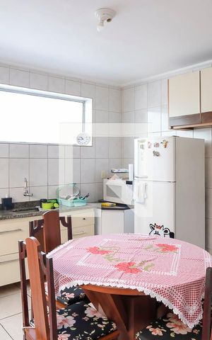 Casa à venda com 175m², 2 quartos e 3 vagasCozinha casa 1