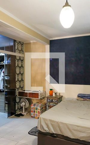Casa à venda com 175m², 2 quartos e 3 vagasSuíte casa 2