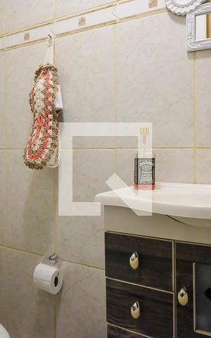 Casa à venda com 175m², 2 quartos e 3 vagasLavabo casa 2