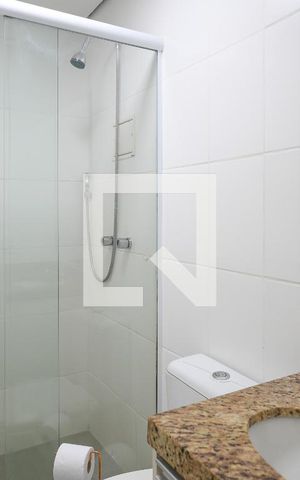 Apartamento para alugar com 48m², 2 quartos e 1 vaga Apartamento para alugar com 48m², 2 quartos e 1 vagaBanheiro