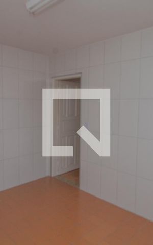 Casa à venda com 310m², 5 quartos e 7 vagas Casa à venda com 310m², 5 quartos e 7 vagasCozinha 3