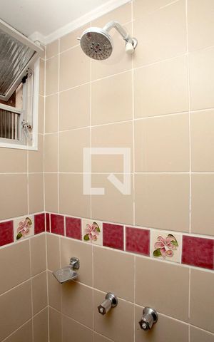 Apartamento à venda com 99m², 3 quartos e sem vagaBanheiro Quarto 1 Suíte