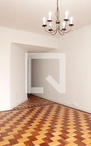 Apartamento à venda com 99m², 3 quartos e sem vagaSala