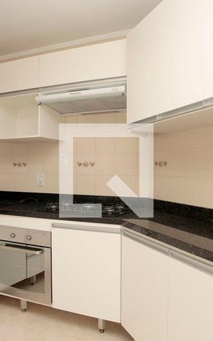 Apartamento à venda com 99m², 3 quartos e sem vagaCozinha + Área de Serviço