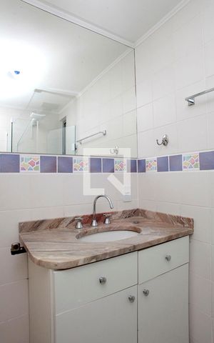 Apartamento à venda com 99m², 3 quartos e sem vagaBanheiro Social