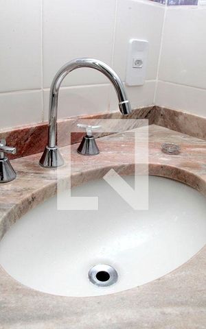 Apartamento à venda com 99m², 3 quartos e sem vagaBanheiro Social