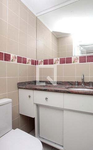 Apartamento à venda com 99m², 3 quartos e sem vagaBanheiro Quarto 1 Suíte