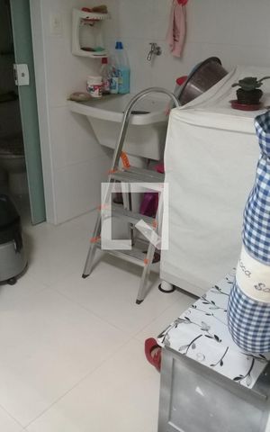 Apartamento à venda com 71m², 2 quartos e 1 vagaÁrea de Serviço