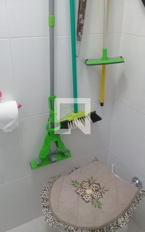 Apartamento à venda com 71m², 2 quartos e 1 vagaBanheiro