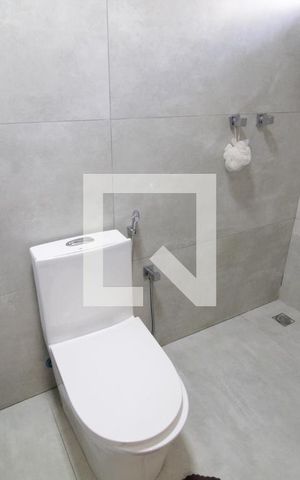 Casa para alugar com 260m², 4 quartos e 3 vagasBanheiro da Suíte 1
