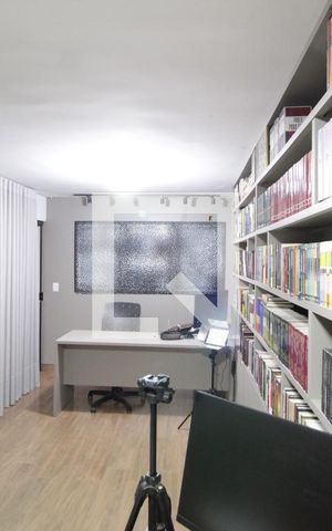 Casa para alugar com 260m², 4 quartos e 3 vagasEscritório