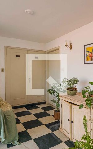 Casa à venda com 690m², 4 quartos e 5 vagasCorredor