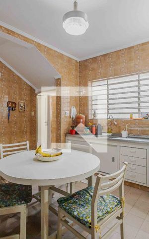 Casa à venda com 690m², 4 quartos e 5 vagasCozinha 1