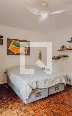Casa à venda com 690m², 4 quartos e 5 vagasQuarto 2