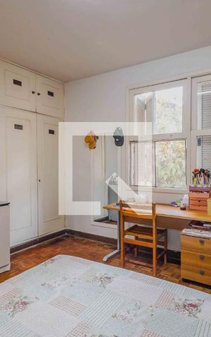 Casa à venda com 690m², 4 quartos e 5 vagasQuarto 3