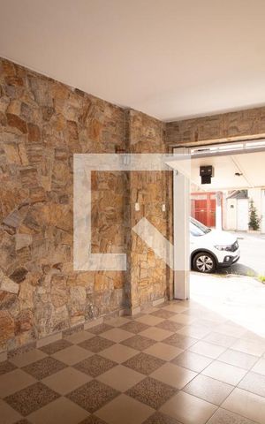 Casa para alugar com 287m², 3 quartos e 2 vagas Casa para alugar com 287m², 3 quartos e 2 vagasGaragem