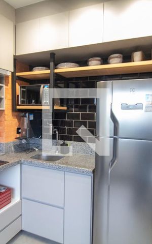 Studio à venda com 27m², 1 quarto e sem vaga Studio à venda com 27m², 1 quarto e sem vagaCozinha
