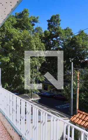 Casa à venda com 236m², 3 quartos e 6 vagasSacada Quarto 1