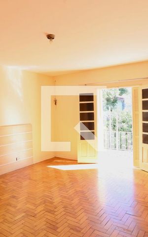 Casa à venda com 236m², 3 quartos e 6 vagasQuarto 1