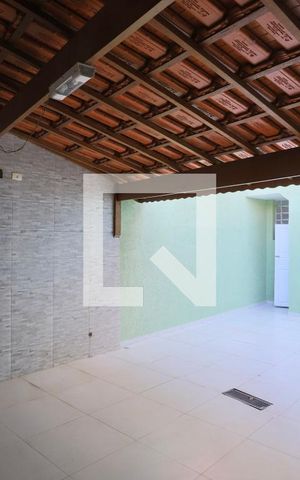 Casa à venda com 236m², 3 quartos e 6 vagasQuintal
