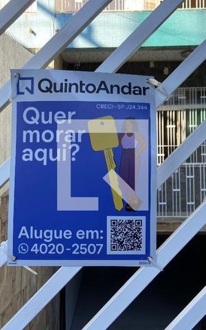 Casa à venda com 236m², 3 quartos e 6 vagasFachada plaquinha