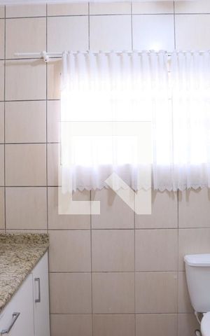 Casa à venda com 236m², 3 quartos e 6 vagasBanheiro 1