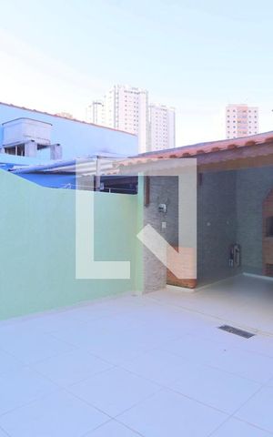 Casa à venda com 236m², 3 quartos e 6 vagasQuintal