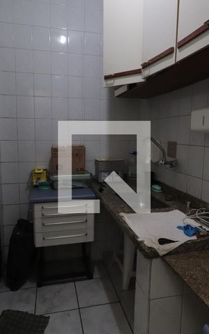 Casa à venda com 950m², 7 quartos e 1 vaga Casa à venda com 950m², 7 quartos e 1 vagaCozinha