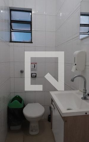 Casa à venda com 950m², 7 quartos e 1 vaga Casa à venda com 950m², 7 quartos e 1 vagaBanheiro 3