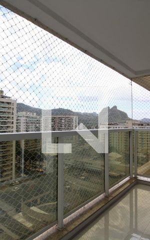 Apartamento para alugar com 70m², 2 quartos e 1 vagaSala - Varanda
