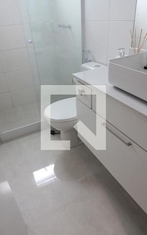 Apartamento para alugar com 70m², 2 quartos e 1 vagaQuarto 2 - Banheiro da Suíte