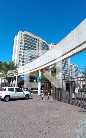 Apartamento para alugar com 70m², 2 quartos e 1 vaga Apartamento para alugar com 70m², 2 quartos e 1 vagaFachada