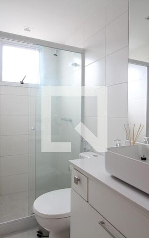 Apartamento para alugar com 70m², 2 quartos e 1 vagaQuarto 2 - Banheiro da Suíte