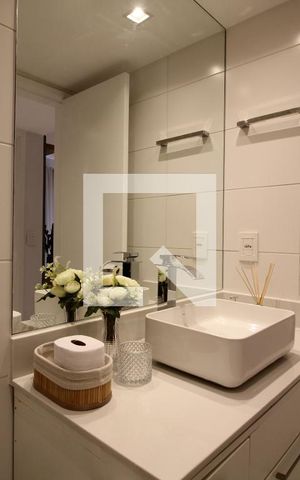 Apartamento para alugar com 70m², 2 quartos e 1 vagaBanheiro Social