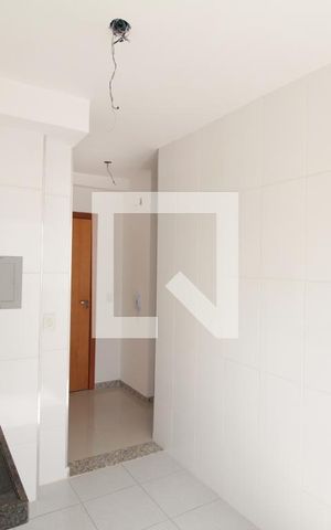 Apartamento à venda com 85m², 3 quartos e 2 vagasCozinha e Área de Serviço
