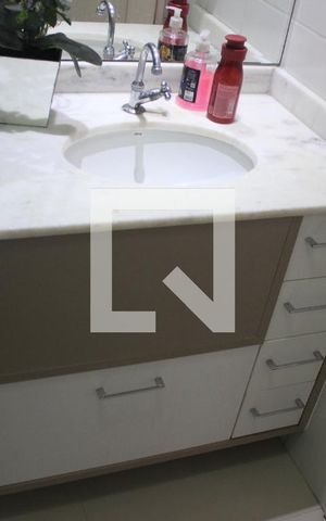 Apartamento para alugar com 72m², 3 quartos e 1 vagaBanheiro 2