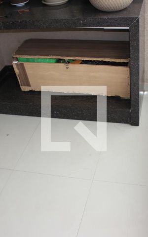 Apartamento para alugar com 72m², 3 quartos e 1 vagaVaranda