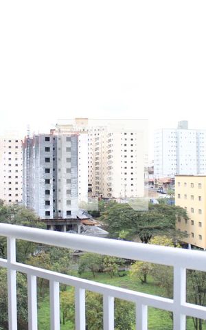 Apartamento para alugar com 72m², 3 quartos e 1 vagaVaranda