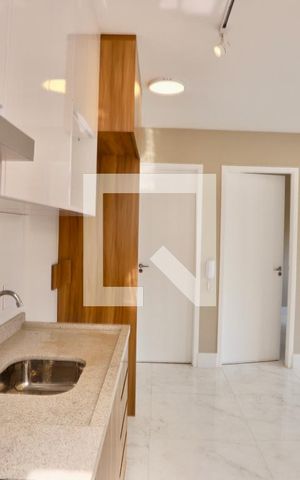 Apartamento para alugar com 36m², 1 quarto e 1 vaga Apartamento para alugar com 36m², 1 quarto e 1 vagaCozinha