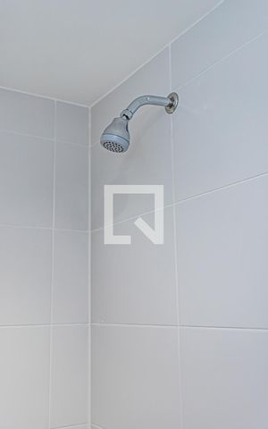 Studio à venda com 26m², 1 quarto e sem vaga Studio à venda com 26m², 1 quarto e sem vagaBanheiro